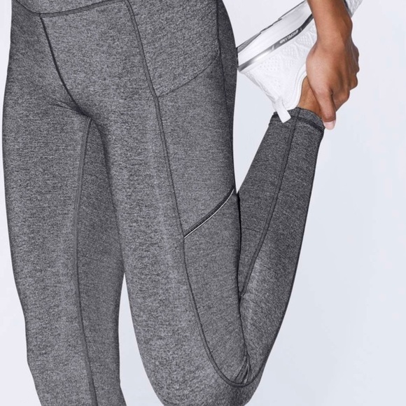 Lululemon Speed Up Tight *28"
Heathered Black (First Release) size 4 - Picture 4 of 13